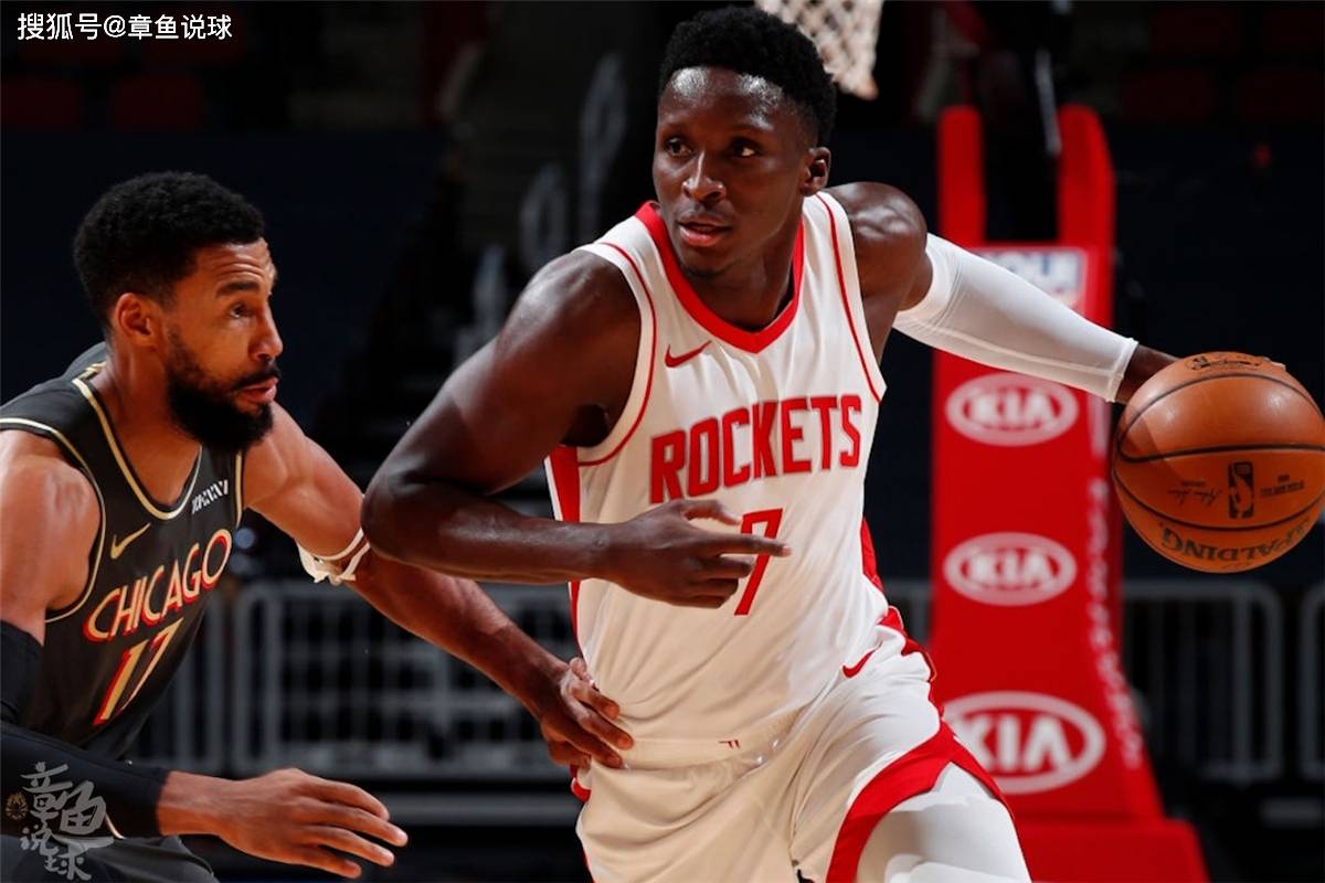 法国前锋以 法国前锋以