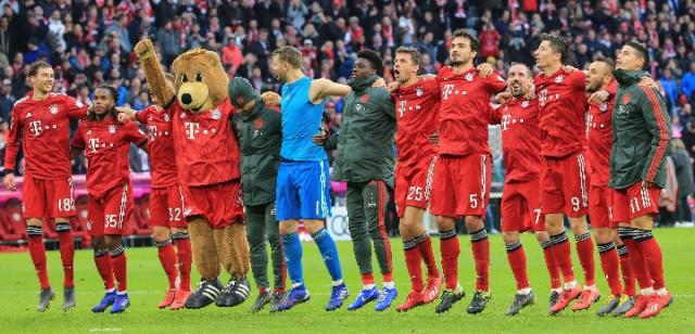 裁判的身影 裁判的身影