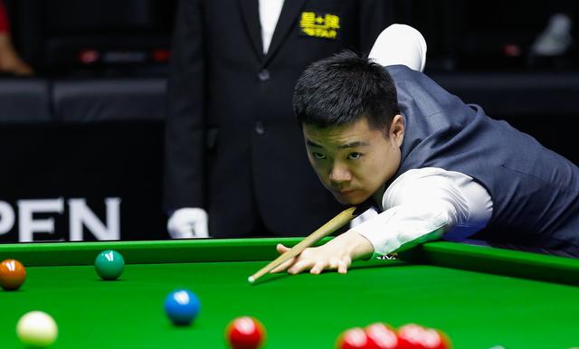 让我们拭目 让我们拭目