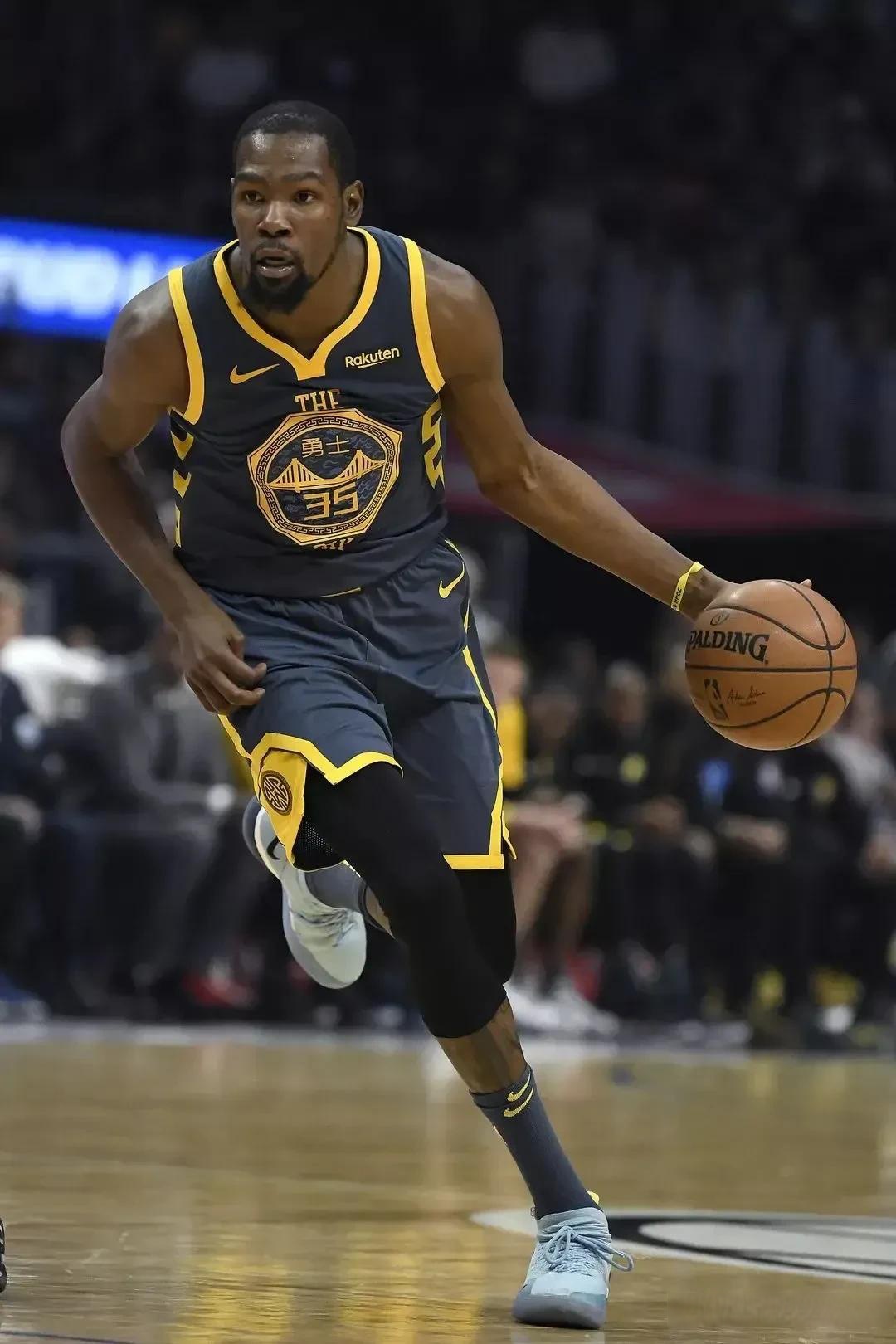 的季后赛对 的季后赛对