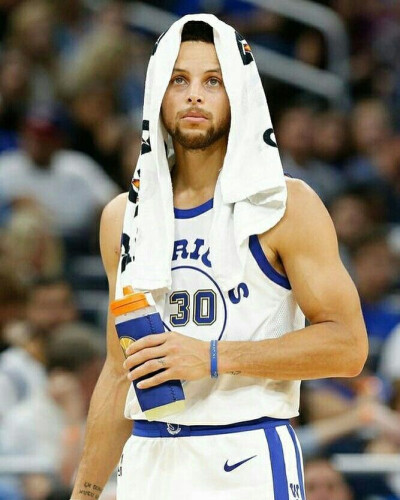 才有资格谈 才有资格谈